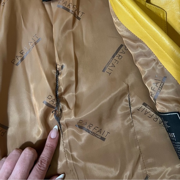 Parfait Leather Italy Yellow Leather Jacket Size Medium - Picture 10 of 16